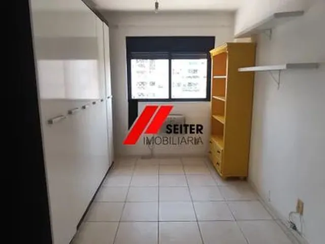 Imagem 12: Apartamento 3 Dormitorios com Dependencia e 1 Vaga de Garagem