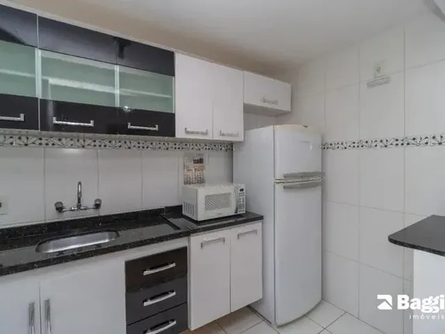 Imagem 4: Apartamento de 2 Quartos para Alugar no Bairro Campo Comprido