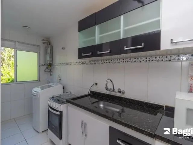 Imagem 16: Apartamento de 2 Quartos para Alugar no Bairro Campo Comprido