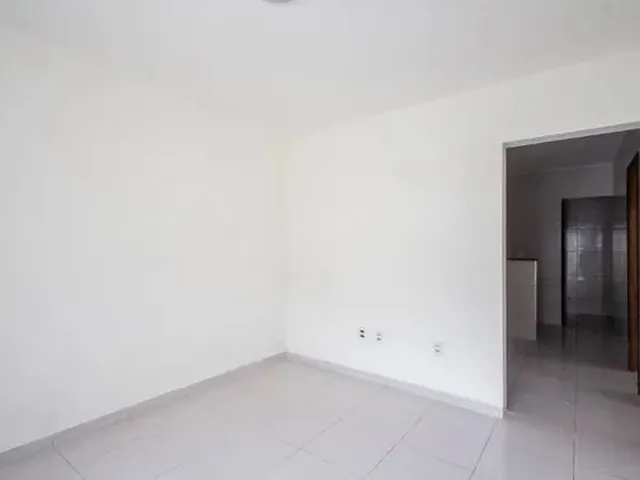 Imagem 2: Casa 3 Quartos para Alugar em san Martin