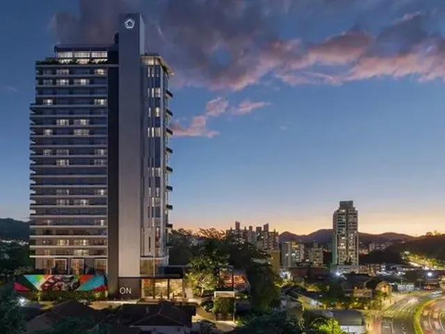 Imagem: Loft de Alto Padrão com Sacada Ao Lado