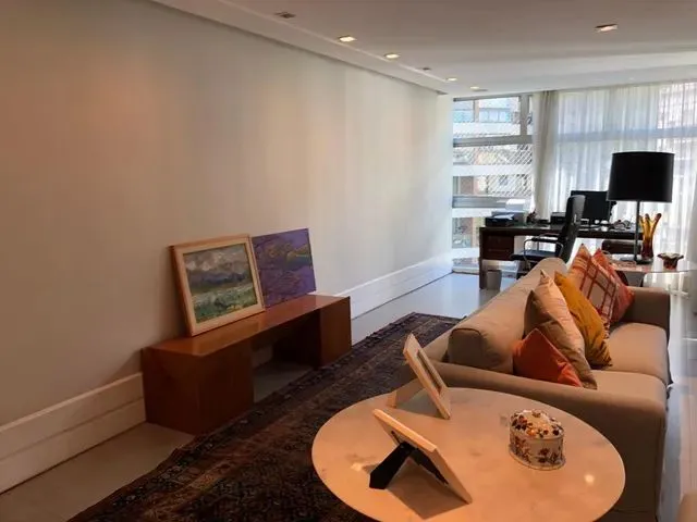 Imagem 2: Impecável Apartamento Reformadíssimo