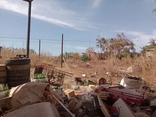 Imagem 3: Excelente Chácara Vazada na Margens da Df 430