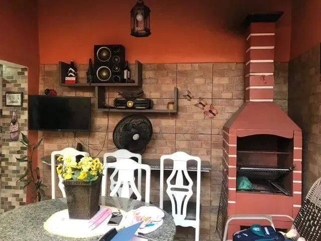Imagem 4: Casa para Venda Tem 220 Metros Quadrados com 4 Quartos em Cremação - Belém - Pa