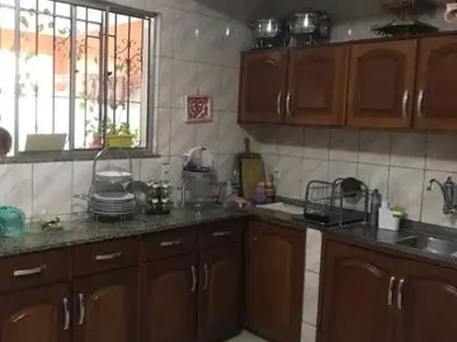 Imagem 11: Casa para Venda Tem 220 Metros Quadrados com 4 Quartos em Cremação - Belém - Pa