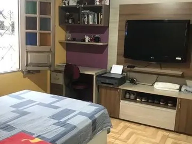 Imagem 9: Casa para Venda Tem 220 Metros Quadrados com 4 Quartos em Cremação - Belém - Pa