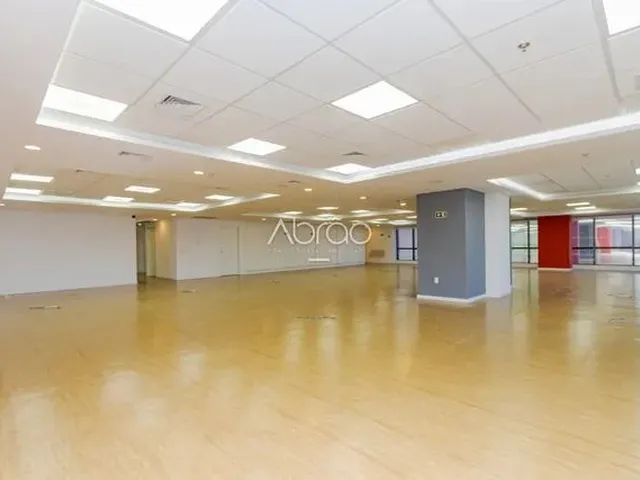 Imagem 16: Sala Comercial no Centro de Curitiba, para Você Que Deseja Praticidade