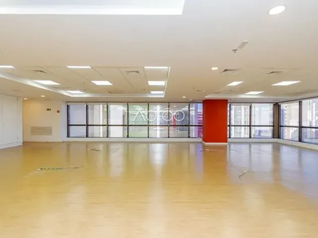 Imagem 6: Sala Comercial no Centro de Curitiba, para Você Que Deseja Praticidade