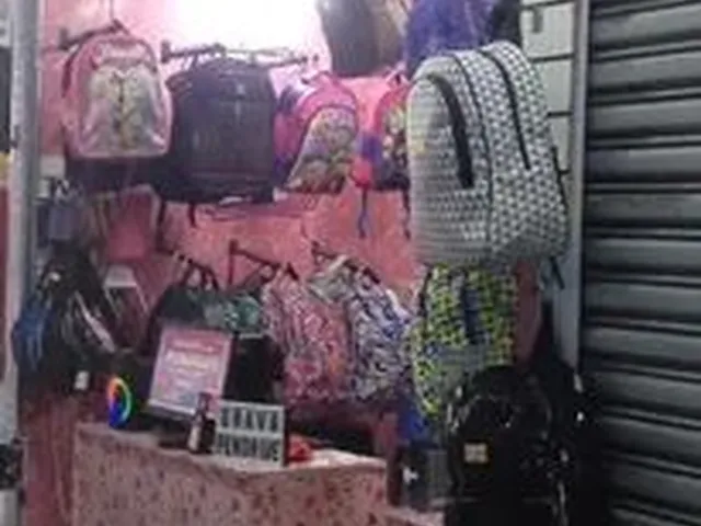 Imagem 2: Vendo Box no Shopping da Cidade
