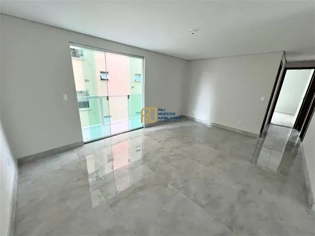 Imagem 11: Área Privativa À Venda - 3 Quartos Sendo 1 Suíte com Varanda - Sala com Varanda - 2