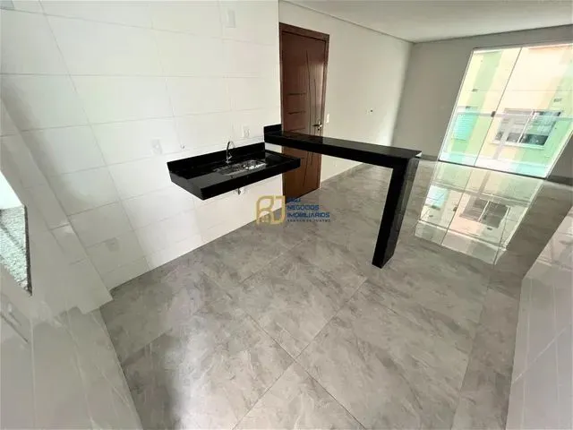 Imagem 7: Área Privativa À Venda - 3 Quartos Sendo 1 Suíte com Varanda - Sala com Varanda - 2