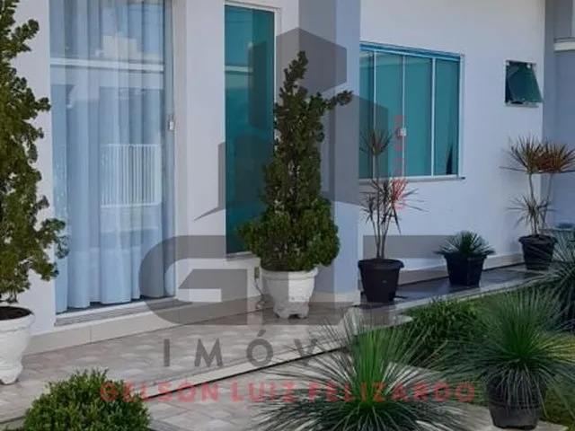 Imagem: Casa Alto Padrão a Venda na Cidade de Itapema/Sc