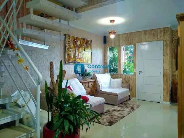 Imagem: Casa em Condomínio com 03 Dormitórios
