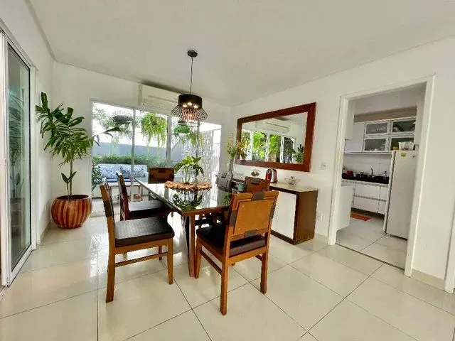 Imagem 4: Casa Duplex em Condominio com 3 Suite, Otima Localização Proximo a Av. Maestro Lisboa