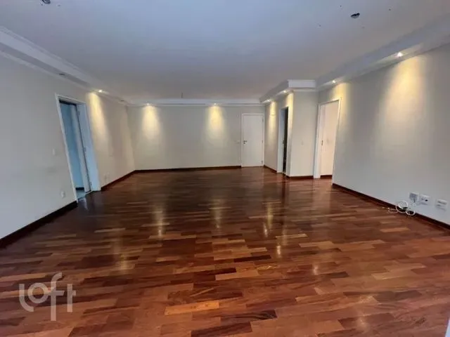 Imagem: O apartamento possui 3 Dormitórios, 2 Suítes, 1 Banheiro,