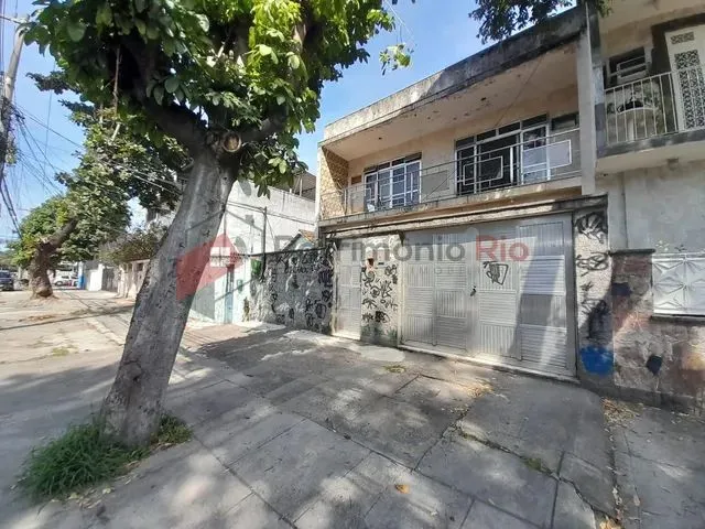 Imagem 6: Boa Casa Duplex, Penha, com 3 Quartos Sendo 2 Suítes, Varandão, 3 Vagas, Piscina