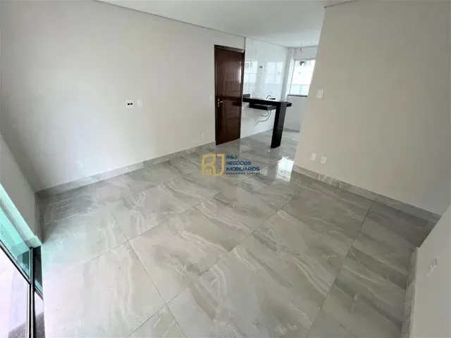 Imagem 2: Apartamento À Venda - 3 Quartos Sendo 1 Suíte com Varanda - Sala com Varanda - 1 Vaga