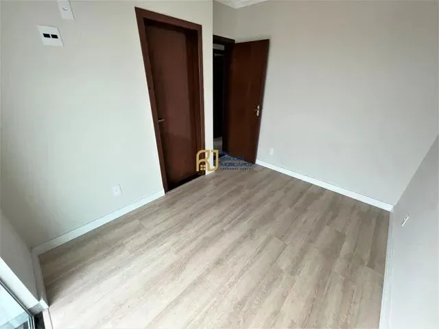 Imagem 16: Apartamento À Venda - 3 Quartos Sendo 1 Suíte com Varanda - Sala com Varanda - 1 Vaga