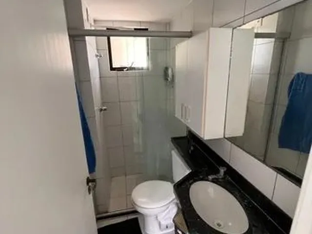 Imagem 2: Apto com Dois Quartos Sendo Um Suíte, Nascente, com Armários Projetados