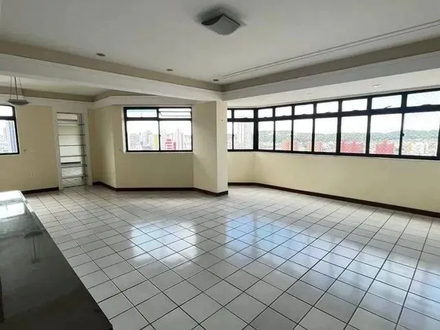 Imagem 1: Apto em Lagoa Nova com 3 Suites + Dep. com 200M², 02 Vagas