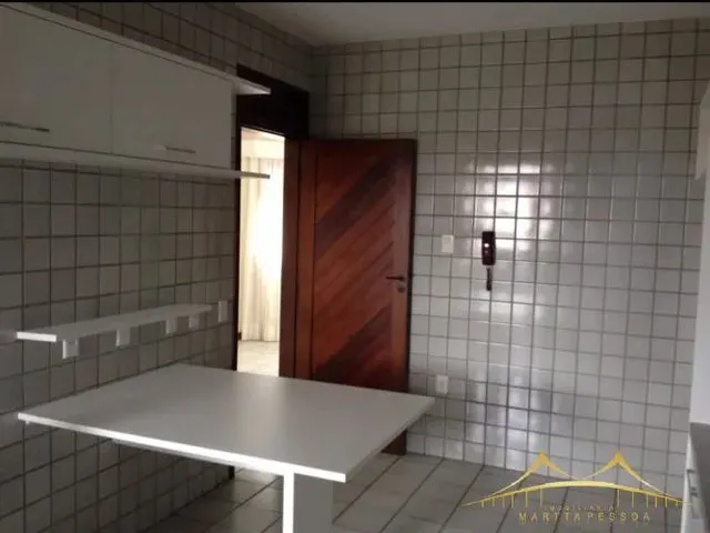 Imagem 16: Apto em Lagoa Nova com 3 Suites + Dep. com 200M², 02 Vagas