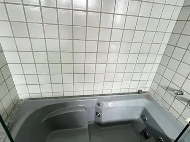 Imagem 9: Apto em Lagoa Nova com 3 Suites + Dep. com 200M², 02 Vagas
