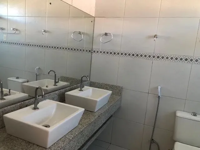 Imagem 2: Alugo Casa com Piscina no Quintas