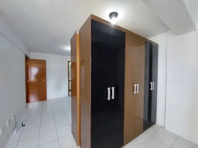 Imagem 2: Excelente Apto. P/ Alugar em Boa Viagem - 4Qts/3Sts - 155M² R$6.500