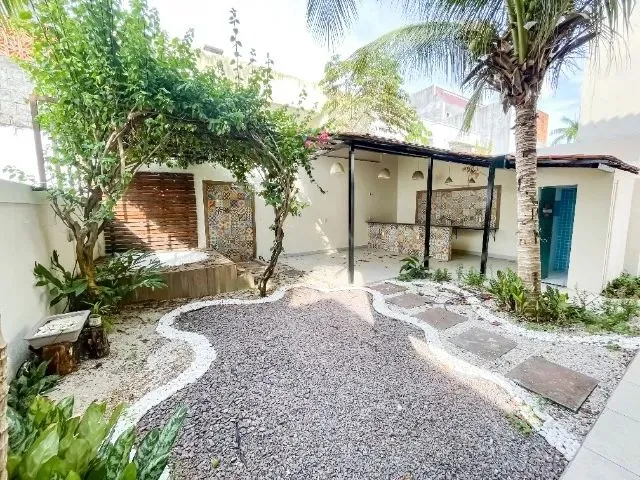 Imagem: Aluguel no Residencial Tapajós com 05 Suítes