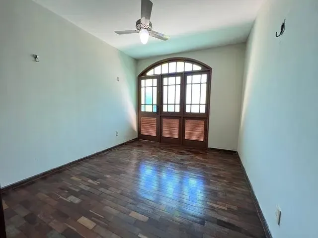 Imagem 5: Casa para Aluguel Tem 415 Metros Quadrados com 3 Quartos em Lagoa Nova - Natal - Rn