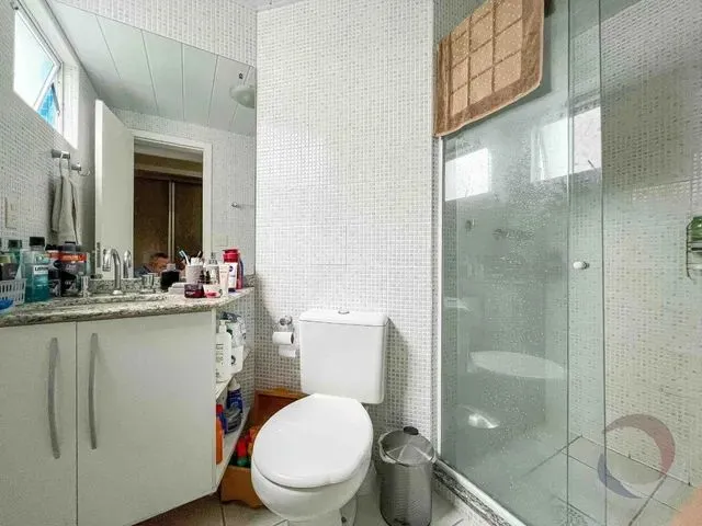 Imagem 2: Vendaapartamento com 2 Quartos, Sendo 1 Suíte, em Itacorubi - Florianópolis - Sc