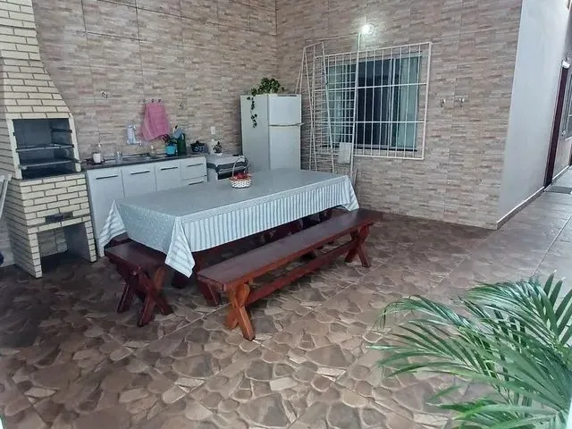 Imagem 8: Casa com Piscina no Início do Bairro Belo Horizonte