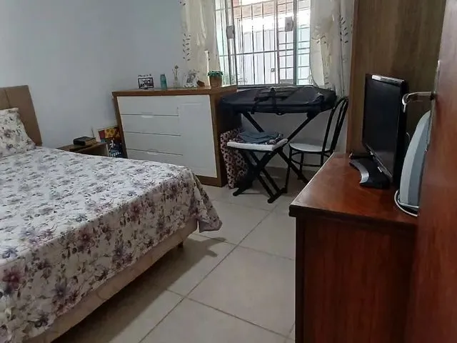 Imagem 12: Casa com Piscina no Início do Bairro Belo Horizonte