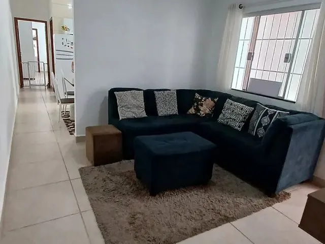 Imagem 13: Casa com Piscina no Início do Bairro Belo Horizonte