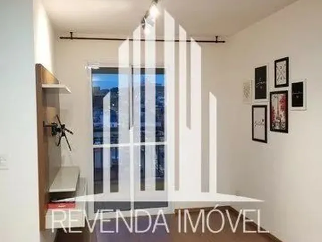 Imagem: O apartamento possui 2 Dormitórios, 1 Banheiro, 1 Vaga na