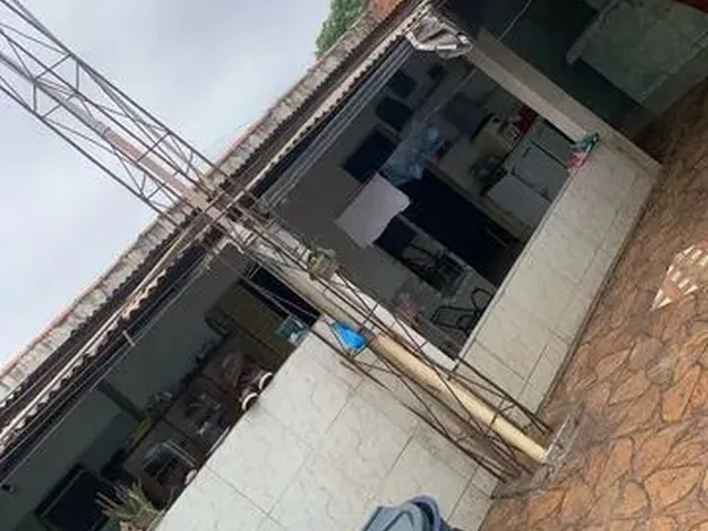 Imagem 5: Casa com Barracão no Fundo Trindade Dona Íris 2