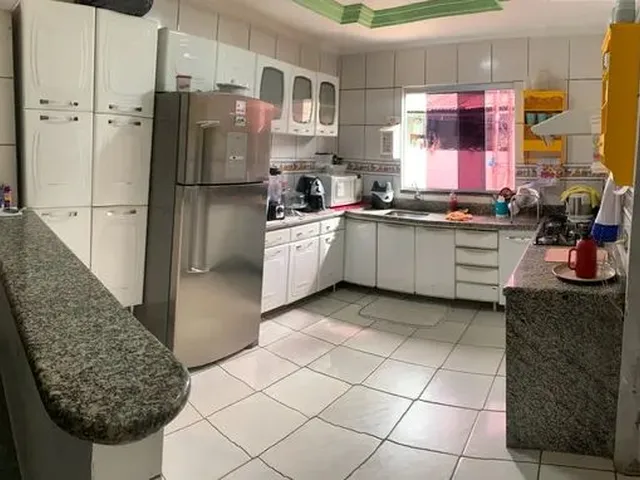Imagem 13: Casa com Barracão no Fundo Trindade Dona Íris 2