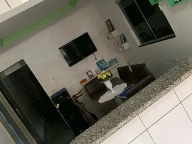 Imagem 14: Casa com Barracão no Fundo Trindade Dona Íris 2