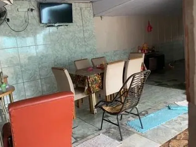 Imagem 16: Casa com Barracão no Fundo Trindade Dona Íris 2