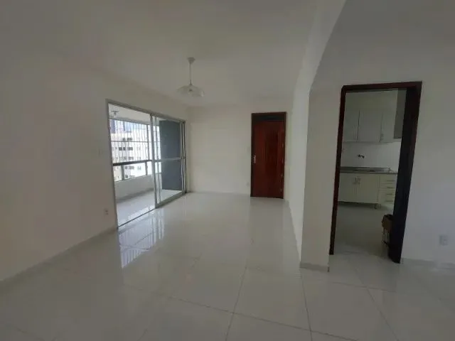 Imagem: Amplo Apartamento no Candeal