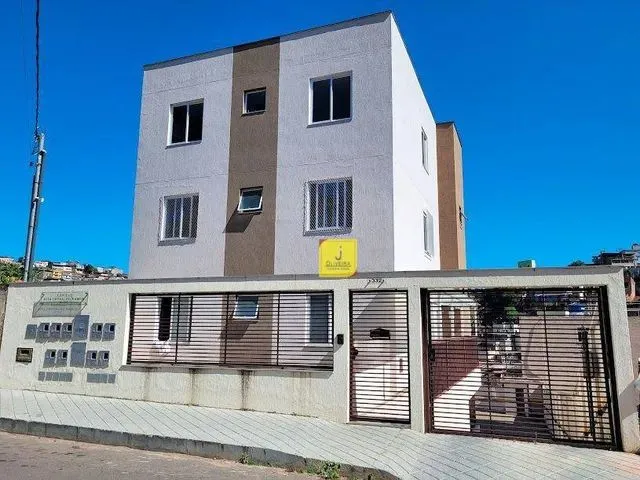 Imagem: Apto Térreo de 2 Quartos com Garagem no