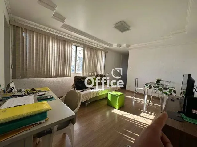Imagem: Apartamento com 3 Dormitórios, 15 M²