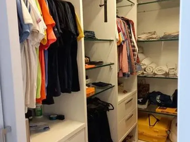 Imagem 14: Apartamento Mobiliado de 2 Quartos na Praia do Canto - Vitória - Es