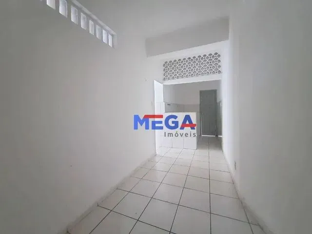 Imagem 2: Apartamento com 2 Quartos no Centro - Fortaleza/Ce