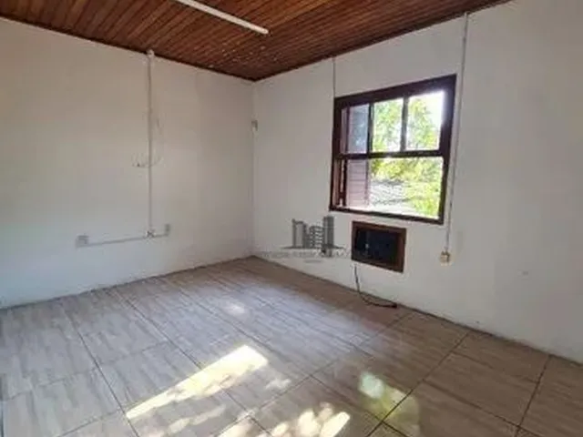 Imagem 10: Ótima Casa Semimobiliada com 03 Dormitórios, Suíte, Garagem Fechada para 2 Carros, No