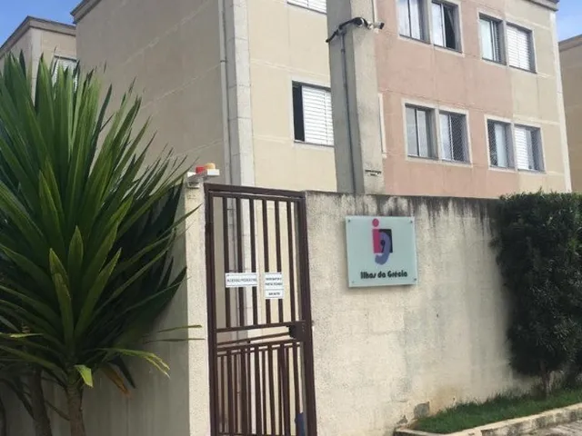 Imagem: O apartamento possui 2 Dormitórios, 1 Banheiro, 1 Vaga na