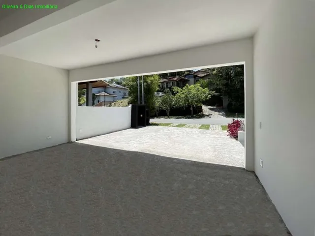 Imagem 10: Linda Casa Nova e Moderna. - o Imóvel Será Entregue no Contra Piso das Suítes e Do