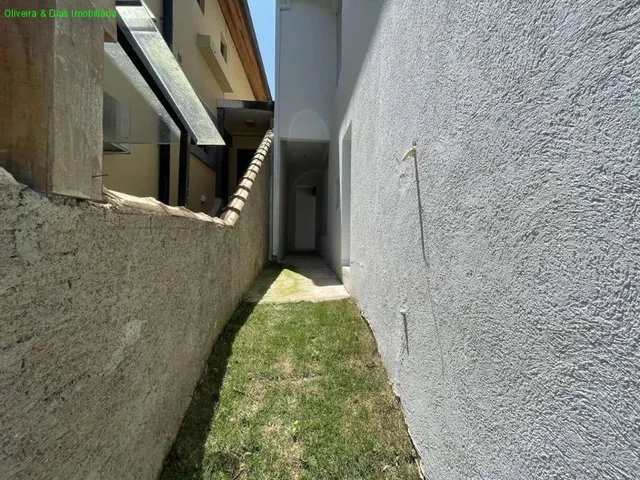 Imagem 3: Linda Casa Nova e Moderna. - o Imóvel Será Entregue no Contra Piso das Suítes e Do