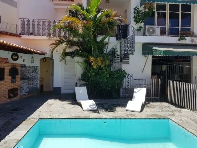 Imagem: Casa Grajaú, 4 Quartos, Rua Tranquila