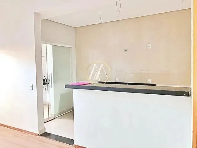Imagem 10: Casa com 3 Dormitórios Sendo Uma Suíte, Churrasqueira - Londrina/Pr